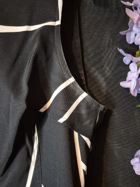 Evan Picone Black Midi Dress with White Geometric Print - Picture 3 of 6